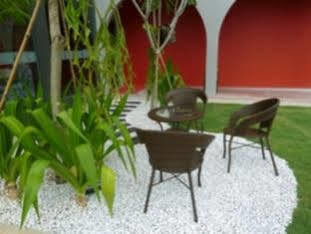 I Garden Hotel Ipoh Exterior photo